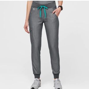 NWT Figs Zamora Jogger Medium Graphite